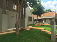  Vacation Hub International | GUESTHOUSE @56 Lobby