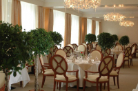  Vacation Hub International | Premier Hotel Aurora Lobby