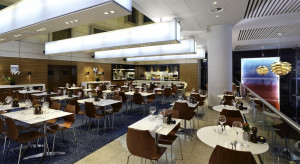  Vacation Hub International | Park Plaza County Hall London Lobby