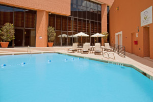  Vacation Hub International | Crowne Plaza Houston River Oaks Lobby