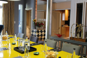  Vacation Hub International | Life and Leisure Guest House Lobby