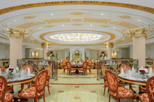  Vacation Hub International | Emerald Palace Kempinski Dubai Lobby