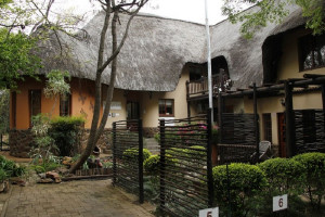  Vacation Hub International | Lapalosa Lodge Lobby