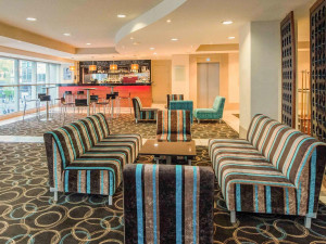  Vacation Hub International | ibis Brisbane Lobby