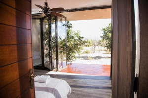  Vacation Hub International | Kuwisa Lodge Lobby
