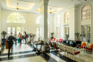  Vacation Hub International | Frangipani Royal Palace Hotel Lobby