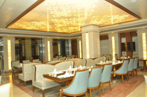  Vacation Hub International | Royal Tulip Hotel Lobby