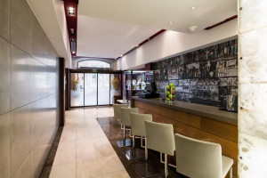 Vacation Hub International | Hotel Catalonia Port Lobby