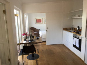  Vacation Hub International | Silwood Cottages Lobby