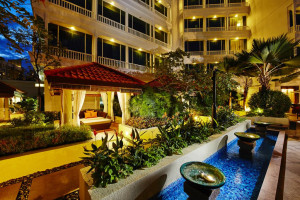  Vacation Hub International | Park Hotel Clarke Quay Lobby