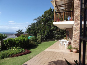  Vacation Hub International | Fig Tree Manor B&B Lobby