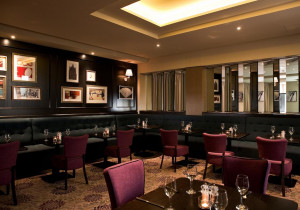  Vacation Hub International | Jurys Inn Christchurch Dublin Lobby