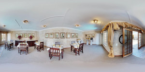  Vacation Hub International | Ancient Emperor Guest Estate Lobby