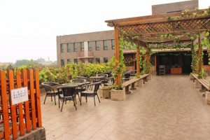  Vacation Hub International | King Parkview Hotel Beijing Lobby