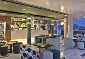  Vacation Hub International | Altis Avenida Hotel Lobby