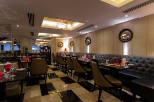  Vacation Hub International | DoubleTree by Hilton London Greenwich Lobby