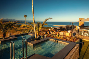  Vacation Hub International | Sky villa boutique hotel Lobby