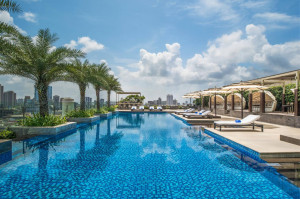  Vacation Hub International | The St. Regis Mumbai Lobby