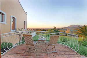  Vacation Hub International | Apricot Gardens Boutique Guesthouse Lobby