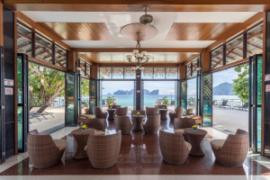  Vacation Hub International | Phi Phi Long Beach Resort & Villa Lobby