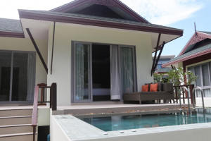  Vacation Hub International | PP Princess Resort Lobby