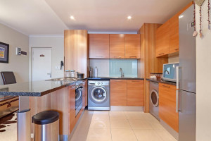  Vacation Hub International | Horizon Bay 1202 Lobby