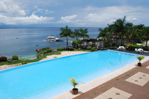  Vacation Hub International | Vista Mar Beach Resort & Country Club Lobby