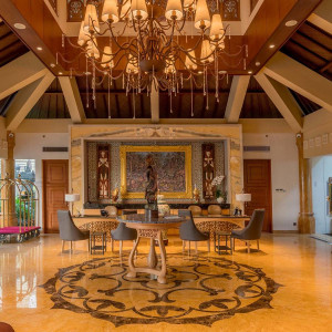  Vacation Hub International | SereS Springs Resort & Spa Lobby