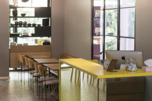  Vacation Hub International | The Arcade Hotel Lobby