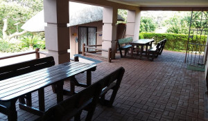  Vacation Hub International | Eden East Lobby