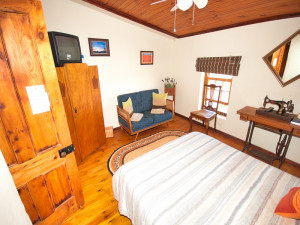  Vacation Hub International | Suntouched Inn Lobby