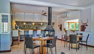  Vacation Hub International | Chez Vincent Guest House Lobby