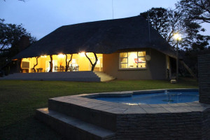  Vacation Hub International | La barune Game Lodge Lobby