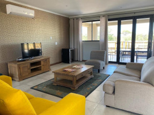  Vacation Hub International | 42@ Ditholo Game Lodge Lobby