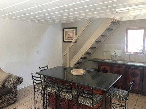  Vacation Hub International | Bush Dream,Mabalingwe Lobby