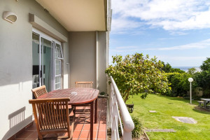  Vacation Hub International | 8 The Oceana, Camps Bay Lobby