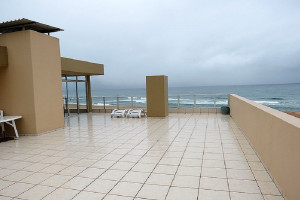  Vacation Hub International | Boulevard 502 Lobby