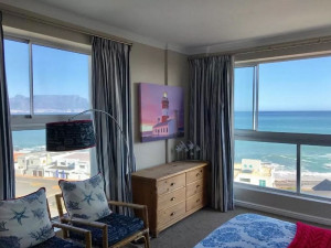  Vacation Hub International | Serendipity 608 Lobby