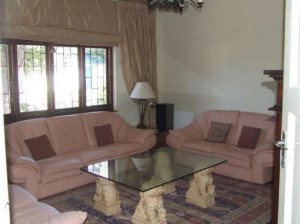  Vacation Hub International | McFarlane Cottage Lobby