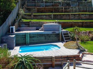  Vacation Hub International | Sea la Vie - Pringle Bay Lobby