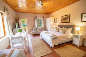  Vacation Hub International | Blaauwater Farms and Guesthouse Lobby