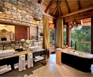  Vacation Hub International | Morukuru River House Lobby