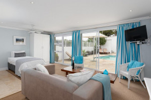 Vacation Hub International | 61 On Camps Bay Guesthouse Lobby