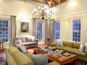  Vacation Hub International | Holden Manz Country House Lobby