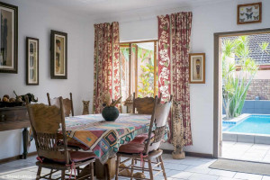  Vacation Hub International | 57 Pelican Street Lobby