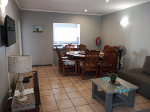  Vacation Hub International | Smithland Apartments 4 Bedroom Lobby
