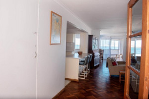  Vacation Hub International | The Lookout Lobby