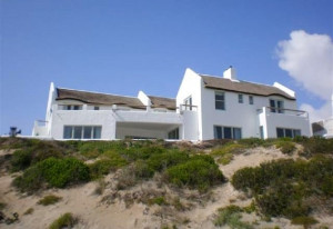  Vacation Hub International | As it is in Heaven Paternoster Rentals Lobby