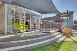  Vacation Hub International | 49-on-Cherry Lobby