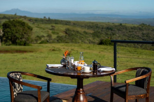  Vacation Hub International | Intle Boutique Hotel Lobby